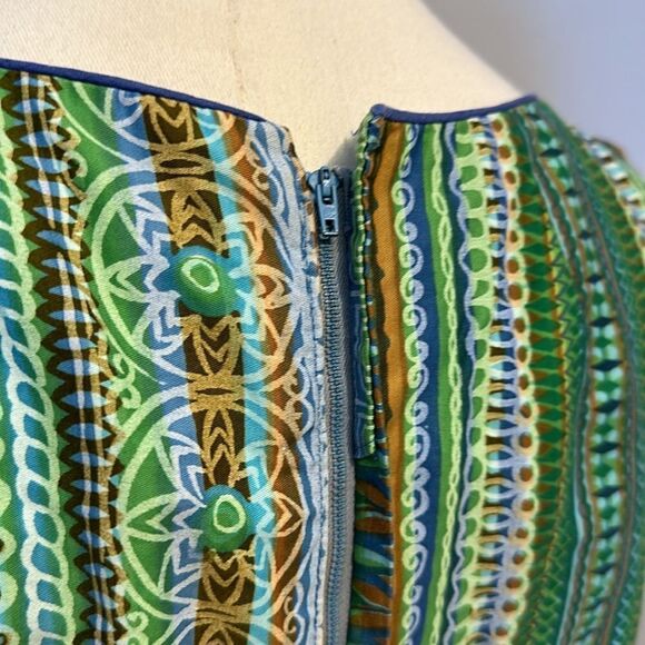 Vintage Malihini Hawaii designer collection dress. No size tag - Picture 6 of 11